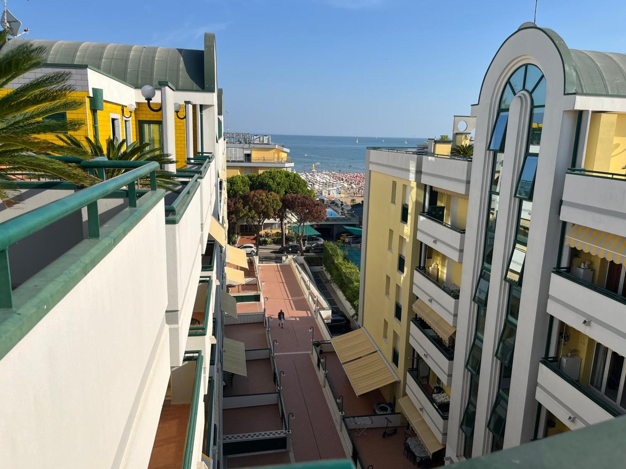 Sea View In *